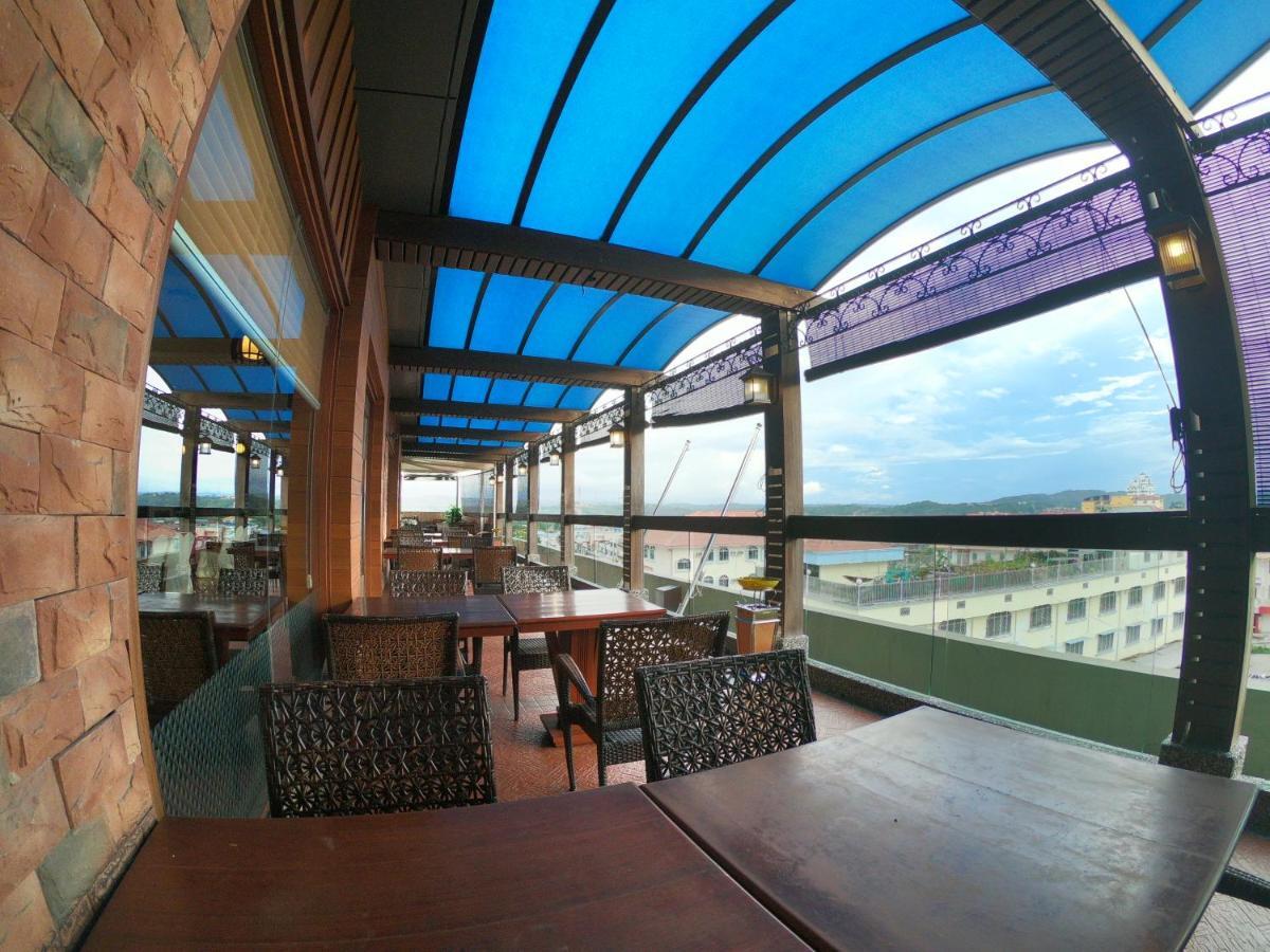 Sento Hotel Keningau Екстер'єр фото